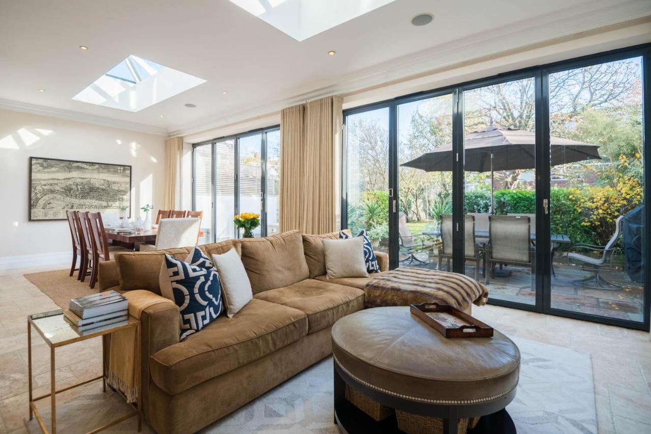Breathtaking Putney Home With Gorgeous Garden Richmond  Exterior photo